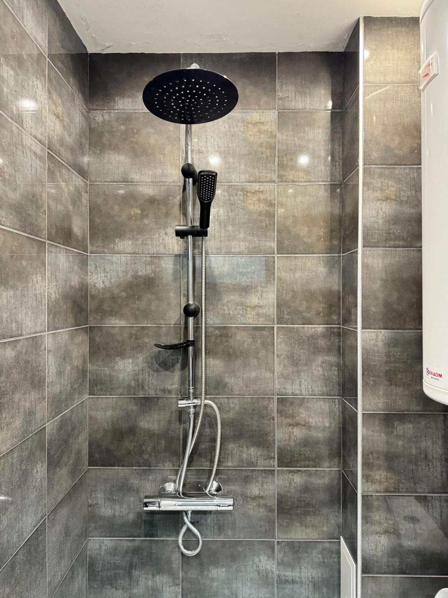 Central Studio Apartment - Varna City Kültér fotó